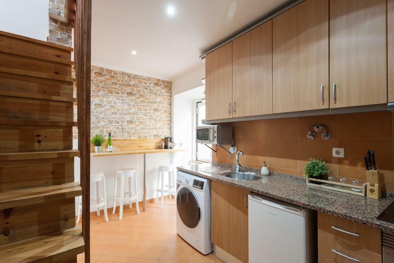 Liberty Duplex Three-bedroom - By Lu Holidays Apartment *