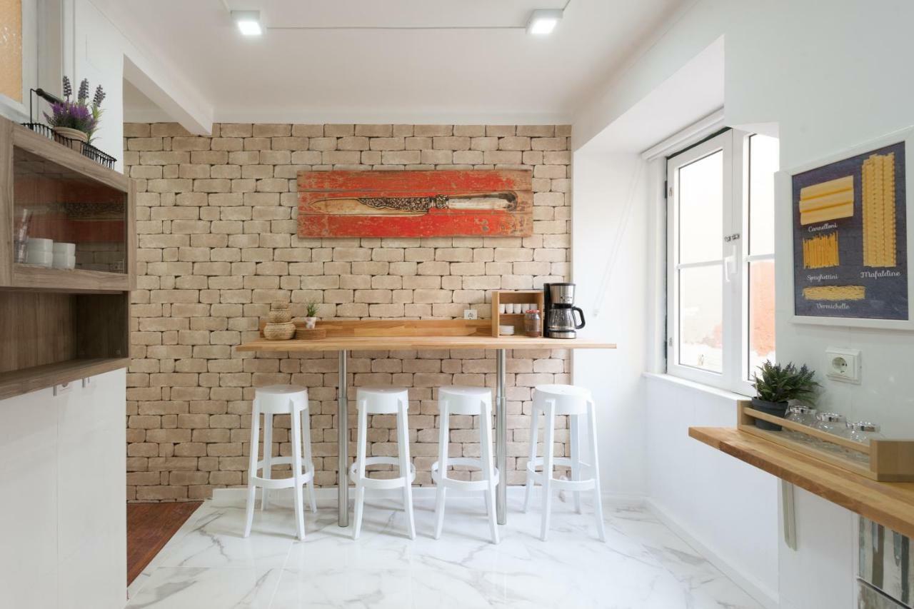 Apartment Liberty Duplex Three-bedroom - By Lu Holidays *