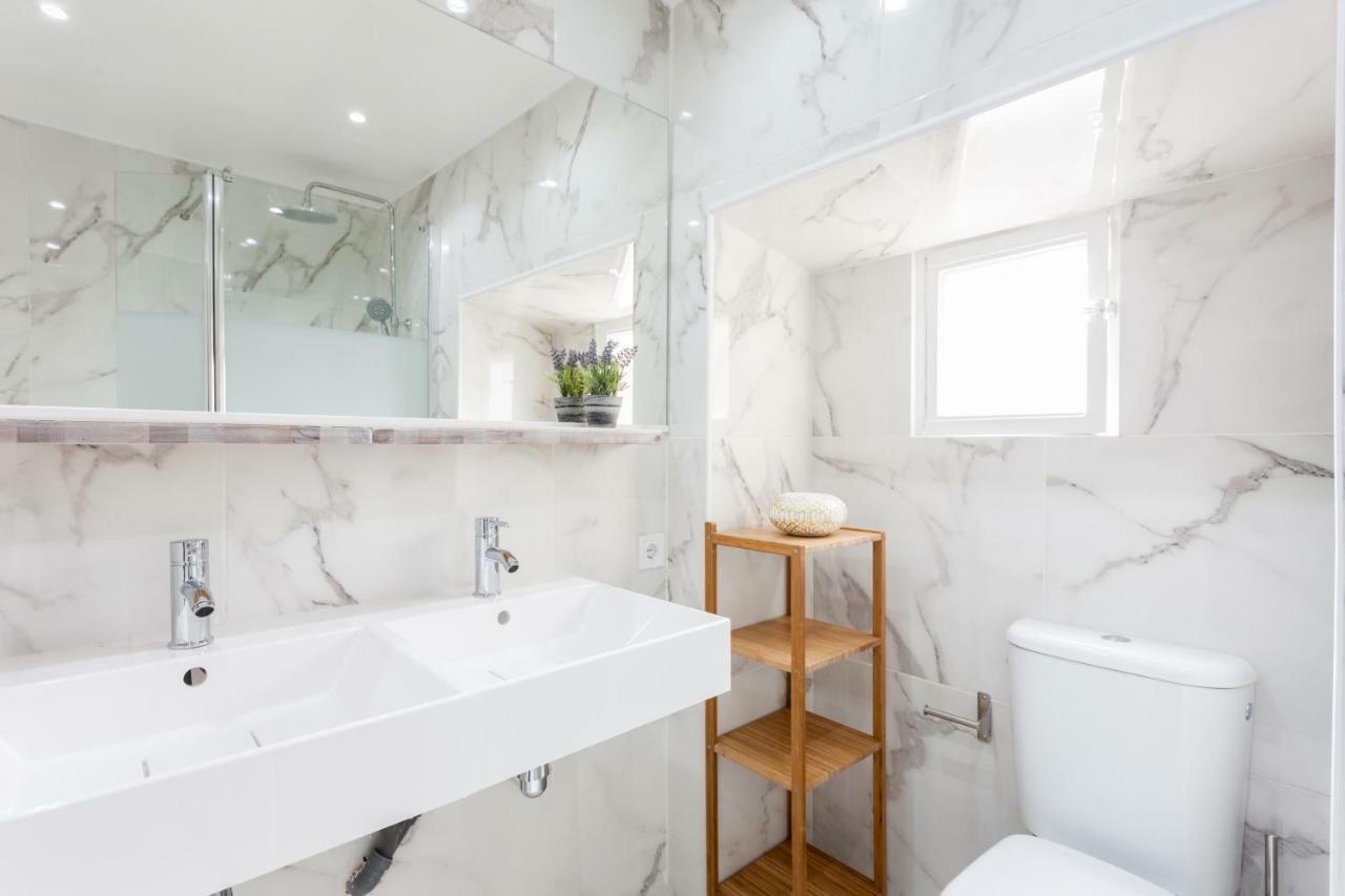 Liberty Duplex Three-bedroom - By Lu Holidays Apartment