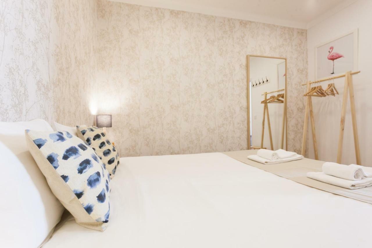 Liberty Duplex Three-bedroom - By Lu Holidays Apartment